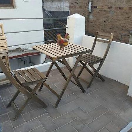 Apartamento De Diseno Cerca De Tren, Playa Y Bcn ماسنو المظهر الخارجي الصورة