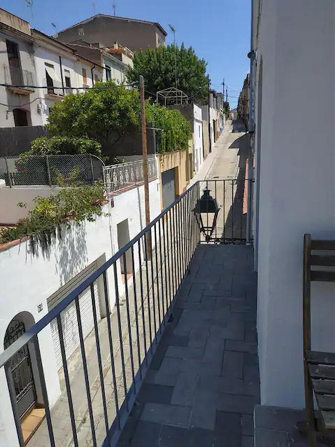 Apartamento De Diseno Cerca De Tren, Playa Y Bcn ماسنو المظهر الخارجي الصورة